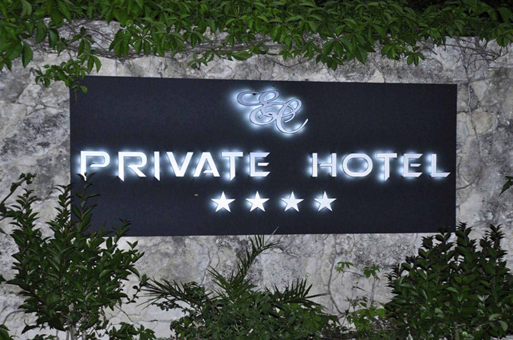 Private Hotel - Adult Only Porto-Vecchio  Exteriér fotografie